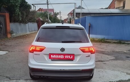 Volkswagen Tiguan II, 2017 год, 2 050 000 рублей, 28 фотография