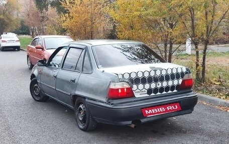 Daewoo Nexia I рестайлинг, 2004 год, 75 000 рублей, 4 фотография