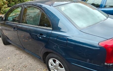 Toyota Avensis III рестайлинг, 2003 год, 540 000 рублей, 4 фотография