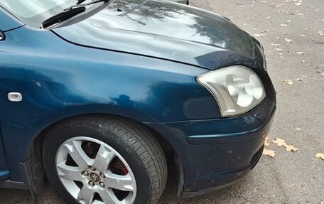Toyota Avensis III рестайлинг, 2003 год, 540 000 рублей, 18 фотография