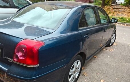 Toyota Avensis III рестайлинг, 2003 год, 540 000 рублей, 14 фотография
