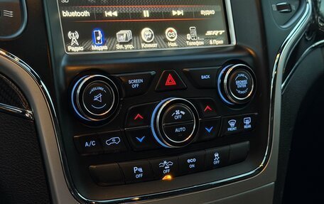 Jeep Grand Cherokee, 2013 год, 3 999 000 рублей, 20 фотография