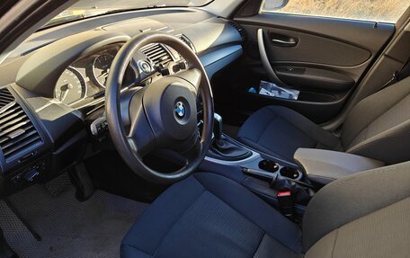 BMW 1 серия, 2010 год, 700 000 рублей, 9 фотография