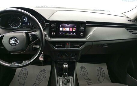 Skoda Rapid II, 2021 год, 1 450 000 рублей, 11 фотография