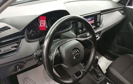 Skoda Rapid II, 2021 год, 1 450 000 рублей, 6 фотография
