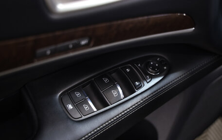 Infiniti QX60 I рестайлинг, 2017 год, 1 999 000 рублей, 24 фотография