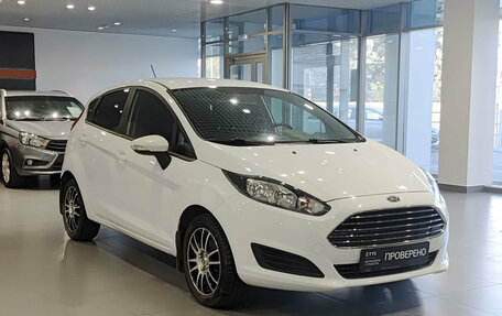 Ford Fiesta, 2017 год, 838 000 рублей, 7 фотография