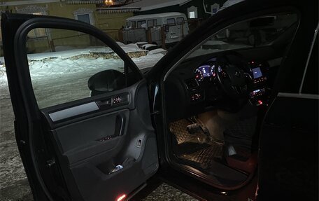 Volkswagen Touareg III, 2013 год, 1 700 000 рублей, 6 фотография