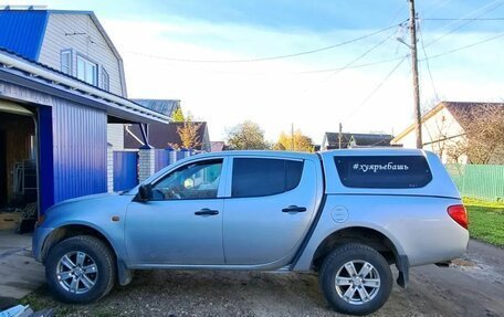 Mitsubishi L200 IV рестайлинг, 2008 год, 600 000 рублей, 3 фотография