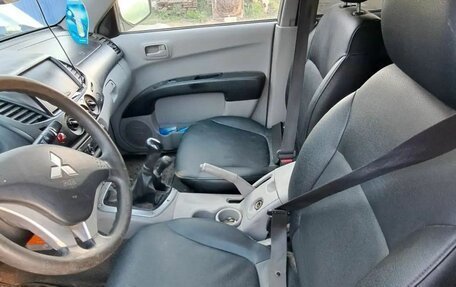 Mitsubishi L200 IV рестайлинг, 2008 год, 600 000 рублей, 7 фотография
