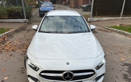 Mercedes-Benz A-Класс, 2019 год, 2 750 000 рублей, 7 фотография