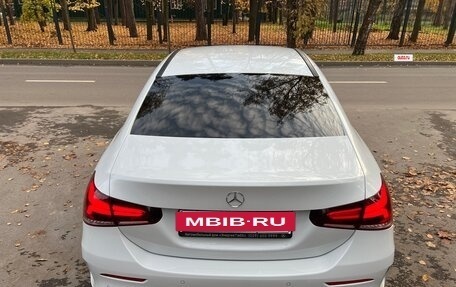 Mercedes-Benz A-Класс, 2019 год, 2 750 000 рублей, 5 фотография