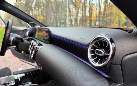 Mercedes-Benz A-Класс, 2019 год, 2 750 000 рублей, 17 фотография