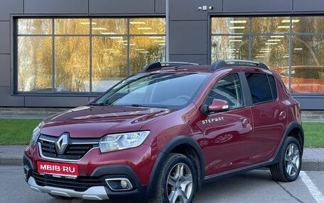 Renault Sandero II рестайлинг, 2019 год, 1 099 000 рублей, 1 фотография