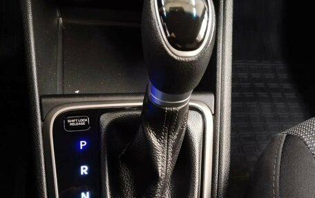 Hyundai Solaris II рестайлинг, 2019 год, 1 300 941 рублей, 13 фотография