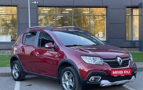 Renault Sandero II рестайлинг, 2019 год, 1 099 000 рублей, 3 фотография