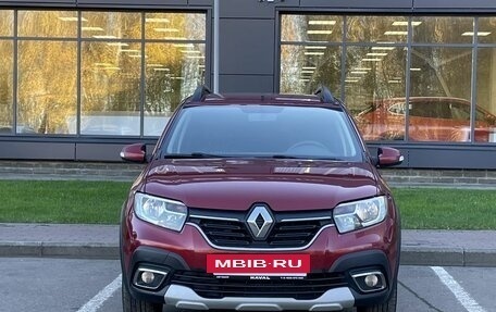 Renault Sandero II рестайлинг, 2019 год, 1 099 000 рублей, 2 фотография