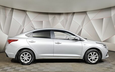 Hyundai Solaris II рестайлинг, 2017 год, 1 295 000 рублей, 6 фотография