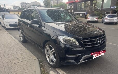 Mercedes-Benz M-Класс, 2013 год, 2 500 000 рублей, 3 фотография