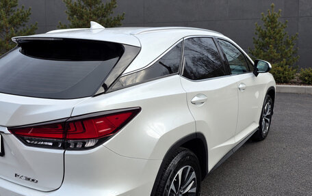 Lexus RX IV рестайлинг, 2019 год, 5 000 099 рублей, 6 фотография