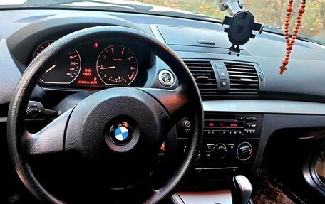 BMW 1 серия, 2011 год, 950 000 рублей, 3 фотография