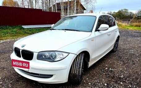 BMW 1 серия, 2011 год, 950 000 рублей, 4 фотография