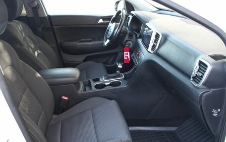 KIA Sportage IV рестайлинг, 2018 год, 1 890 000 рублей, 12 фотография