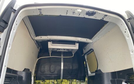Renault Kangoo II рестайлинг, 2019 год, 2 330 000 рублей, 13 фотография