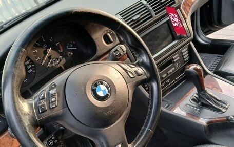 BMW 5 серия, 2002 год, 850 000 рублей, 32 фотография