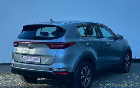 KIA Sportage IV рестайлинг, 2021 год, 2 400 000 рублей, 5 фотография