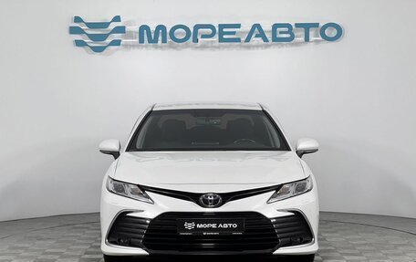 Toyota Camry, 2021 год, 3 200 000 рублей, 2 фотография