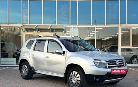 Renault Duster I рестайлинг, 2014 год, 885 000 рублей, 2 фотография