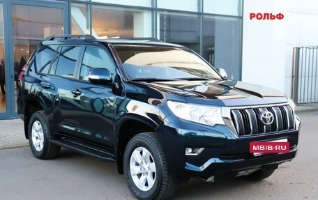 Toyota Land Cruiser Prado 150 рестайлинг, 2021 год, 5 380 000 рублей, 3 фотография