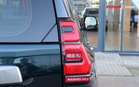 Toyota Land Cruiser Prado 150 рестайлинг, 2021 год, 5 380 000 рублей, 18 фотография