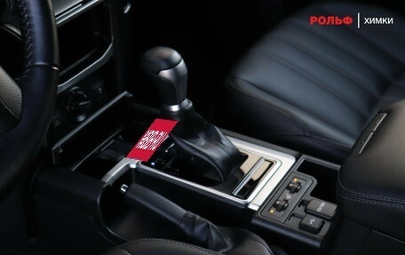 Toyota Land Cruiser Prado 150 рестайлинг, 2021 год, 5 380 000 рублей, 12 фотография