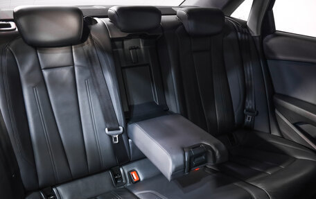 Audi A4, 2017 год, 2 389 000 рублей, 30 фотография