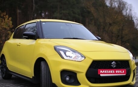 Suzuki Swift IV рестайлинг, 2020 год, 2 500 000 рублей, 2 фотография