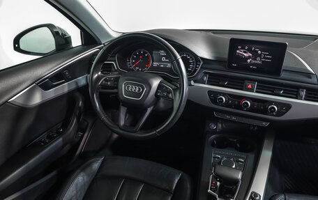 Audi A4, 2017 год, 2 389 000 рублей, 9 фотография