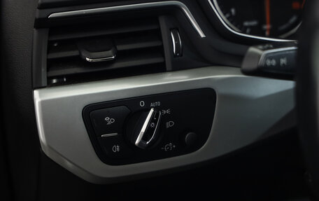 Audi A4, 2017 год, 2 389 000 рублей, 24 фотография