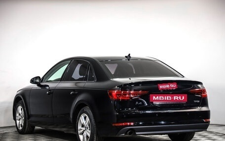 Audi A4, 2017 год, 2 389 000 рублей, 7 фотография