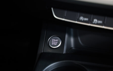 Audi A4, 2017 год, 2 389 000 рублей, 19 фотография