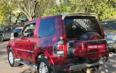 Mitsubishi Pajero IV рестайлинг 2, 2007 год, 1 230 000 рублей, 3 фотография