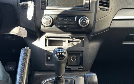 Mitsubishi Pajero IV рестайлинг 2, 2007 год, 1 230 000 рублей, 9 фотография