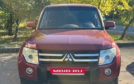 Mitsubishi Pajero IV рестайлинг 2, 2007 год, 1 230 000 рублей, 8 фотография