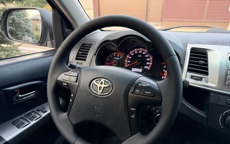 Toyota Hilux VII, 2014 год, 2 249 000 рублей, 8 фотография