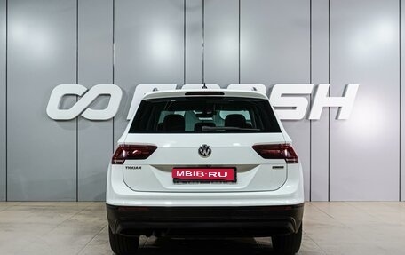 Volkswagen Tiguan II, 2018 год, 2 999 000 рублей, 4 фотография
