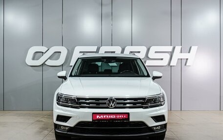 Volkswagen Tiguan II, 2018 год, 2 999 000 рублей, 3 фотография
