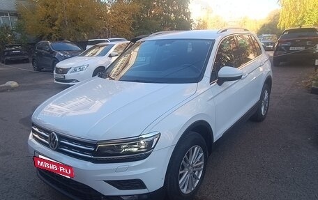 Volkswagen Tiguan II, 2018 год, 2 799 000 рублей, 2 фотография