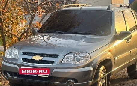 Chevrolet Niva I рестайлинг, 2010 год, 600 000 рублей, 8 фотография