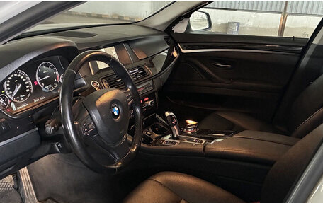 BMW 5 серия, 2014 год, 1 615 000 рублей, 7 фотография